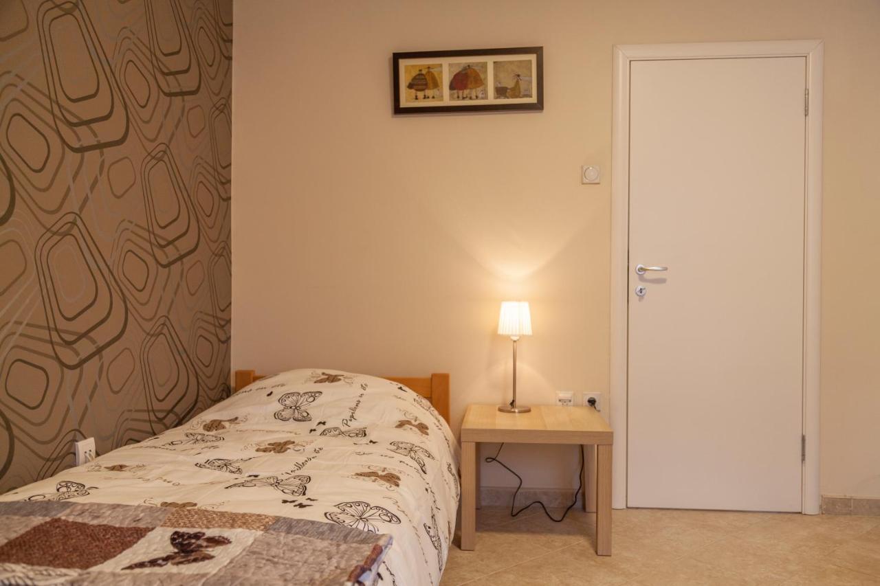 Dc Executive Homes Novi Sad Luaran gambar