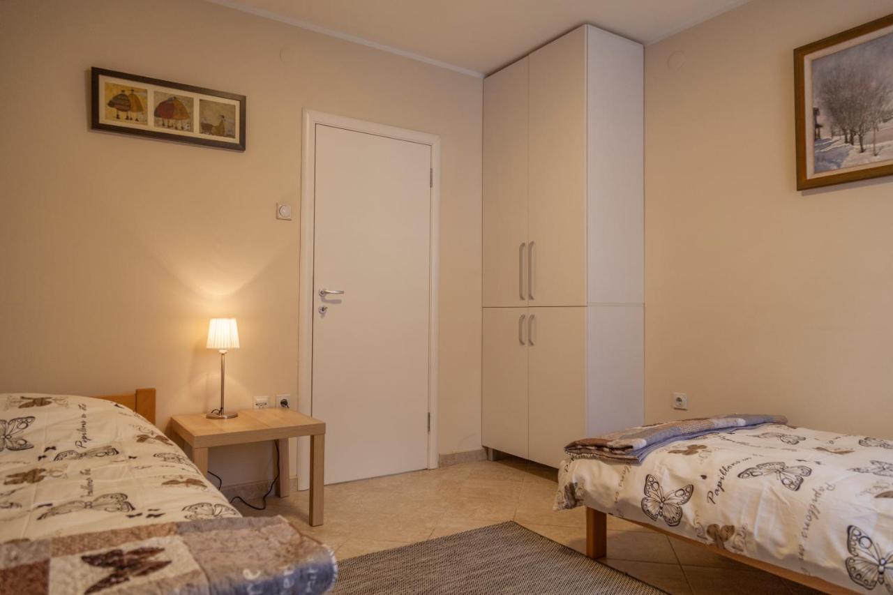 Dc Executive Homes Novi Sad Luaran gambar